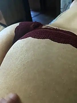 MadaamJizz_DickLewd: вебкам-шоу