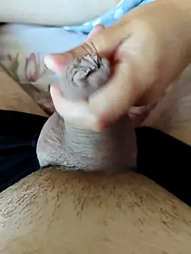 Webkamerová show MadaamJizz_DickLewd