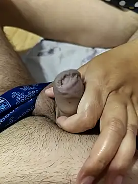Webkamerová show MadaamJizz_DickLewd
