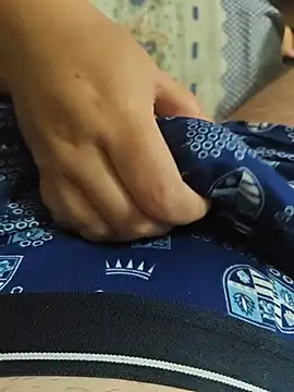 MadaamJizz_DickLewd webkamerás műsora