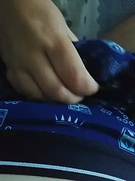 MadaamJizz_DickLewd: διαδικτυακό σόου στην κάμερα