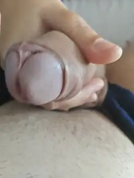 Show modela MadaamJizz_DickLewd na web-kameri