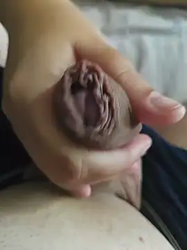 عرض كام MadaamJizz_DickLewd