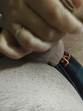 MadaamJizz_DickLewd's Webcam Show