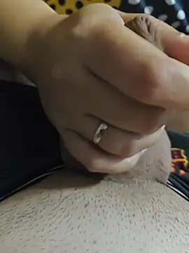 MadaamJizz_DickLewd's Webcam Show