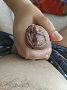عرض كام MadaamJizz_DickLewd