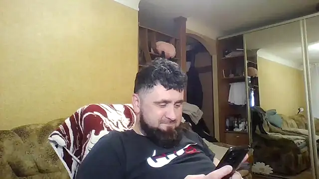 StasConnor Pertunjukan Webcam