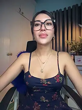 Jasmine_Elcock Show Webcam