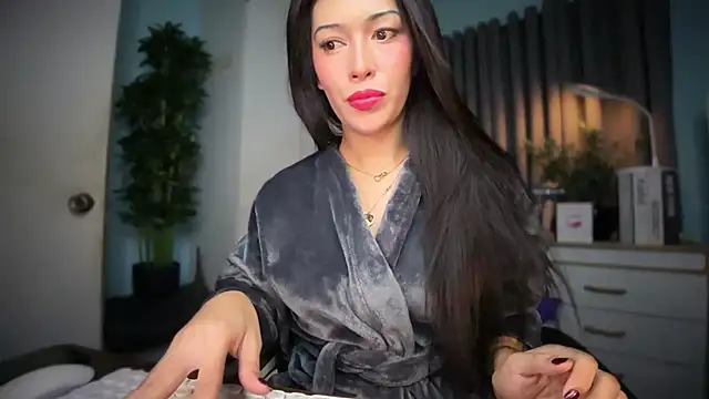 Pokazy przed kamerką – Jasmine_Elcock
