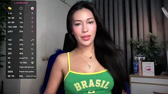 Jasmine_Elcock's Webcam Show