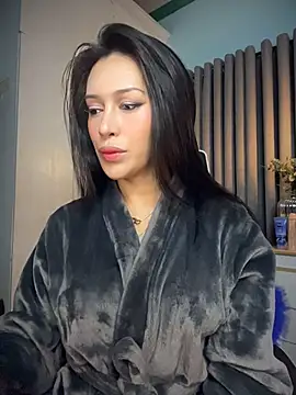 Jasmine_Elcock Adlı Modelin Web Kamerası Şovu