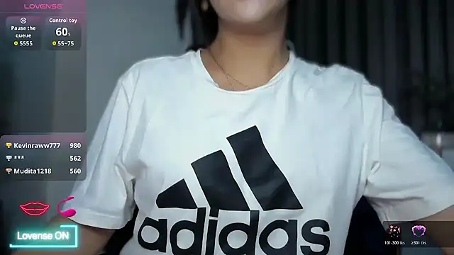 Jasmine_Elcock Pertunjukan Webcam