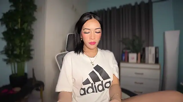 Jasmine_Elcock Webcam-Show