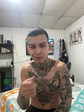 Andrew_san webkamerás műsora