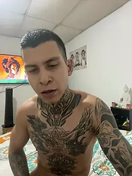 Andrew_san Show in webcam