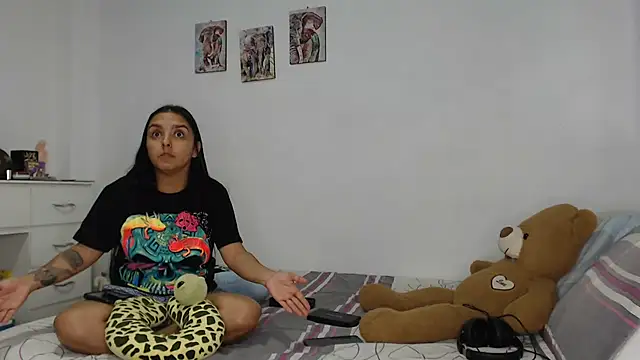 kathy_luisa's Webcam Show