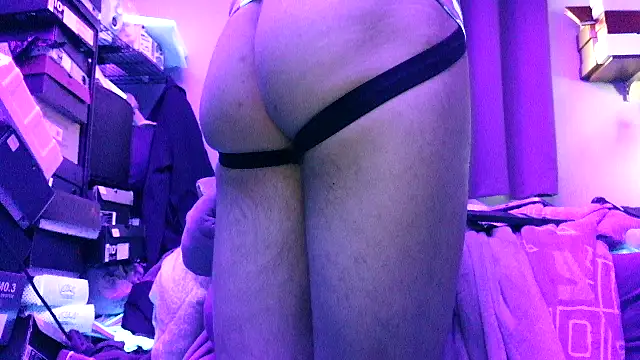 Cloudd_Kingg_Iceyyy 在線直播表演