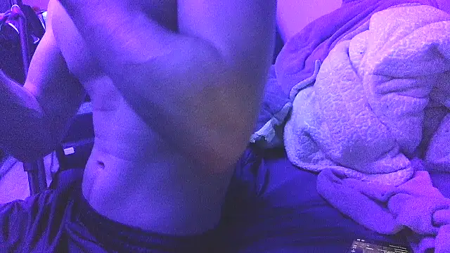 Cloudd_Kingg_Iceyyy webkamerás műsora