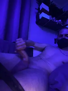 Cloudd_Kingg_Iceyyy Show in webcam