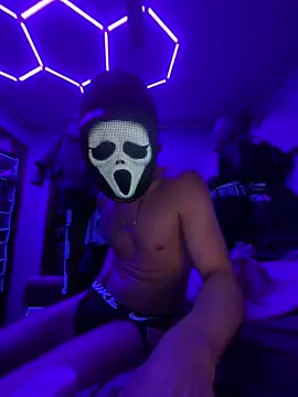 Cloudd_Kingg_Iceyyy Show Webcam