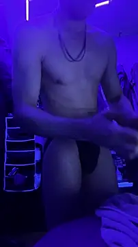 Cloudd_Kingg_Iceyyy's Webcam Show
