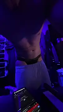 عرض كام Cloudd_Kingg_Iceyyy