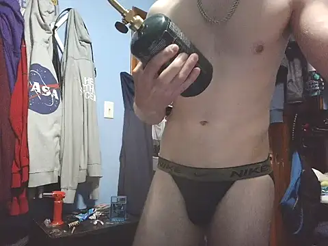 Cloudd_Kingg_Iceyyy's Webcam Show