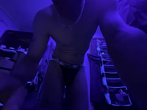 Cloudd_Kingg_Iceyyy webkamerás műsora