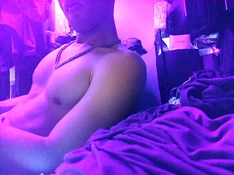 Cloudd_Kingg_Iceyyy's Webcam Show