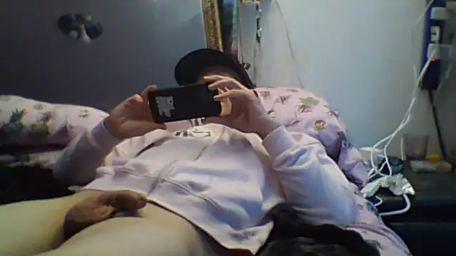 CHANCECOTTON23 Show in webcam