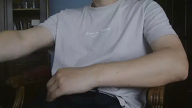Taxidriver1988 Show in webcam