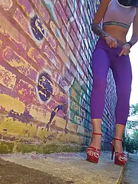 Show modela Yuky_ta na web-kameri