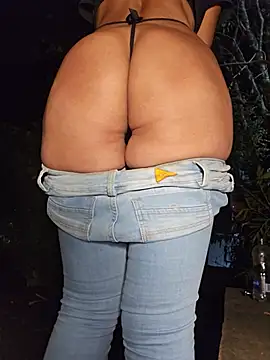 Yuky_ta's Live XXX Chat
