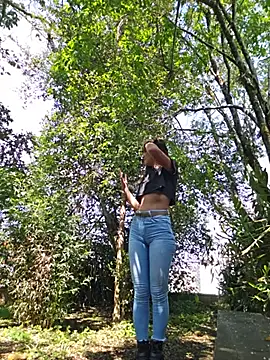 Pokazy przed kamerką – Yuky_ta