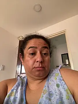 agathaxxx-69's Live XXX Chat