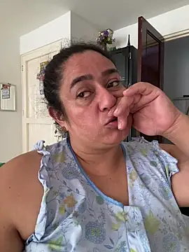 agathaxxx-69's Live XXX Chat