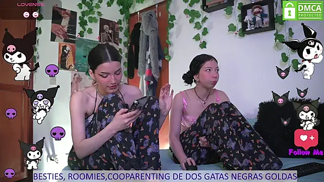 Katyroronoa's Webcam Show
