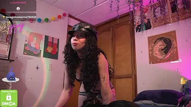 Katyroronoa Show in webcam