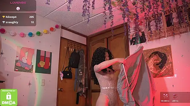 Katyroronoan Live XXX chat