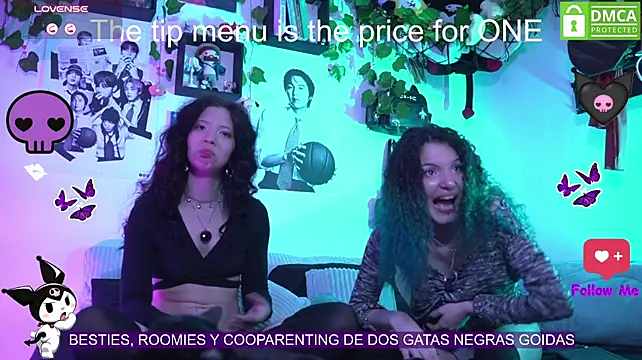 Katyroronoa's Webcam Show