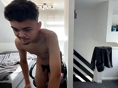 Yxngdiruss – webcam-show