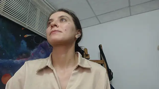 mariecam420 Adlı Modelin Canlı XXX Sohbeti