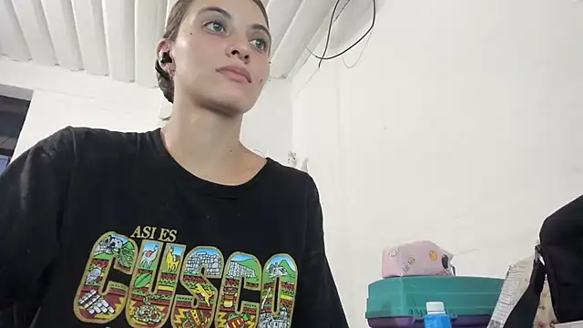 mariecam420's Live XXX Chat