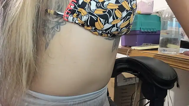 mariecam420's Live XXX Chat
