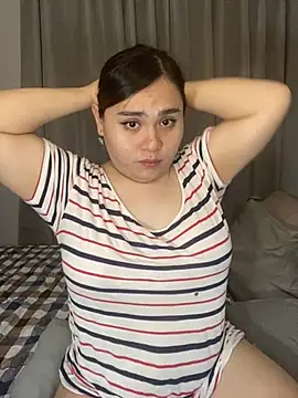 mysticofcum_ Show Webcam