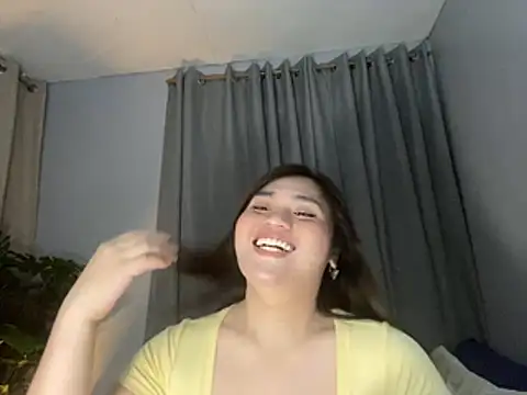 mysticofcum_ Show in webcam
