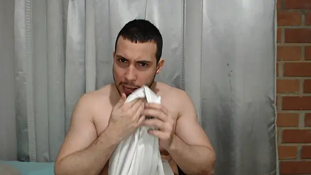 Chat XXX ao vivo de Armando_2002