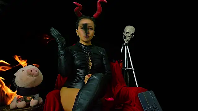MistressSlut1 Pertunjukan Webcam