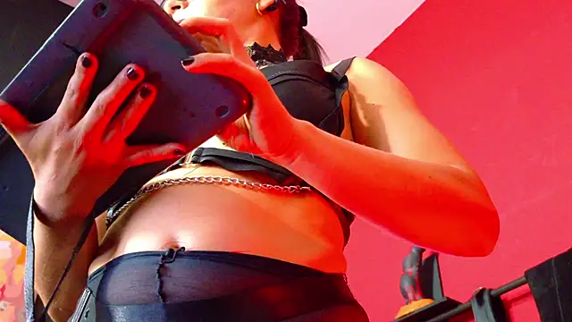 MistressSlut1 – webcam-show