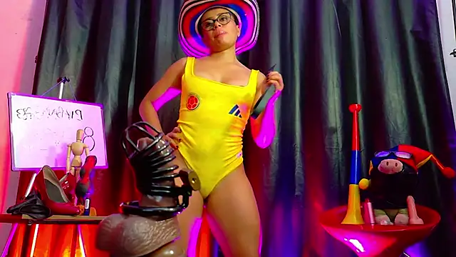 MistressSlut1's Webcam Show